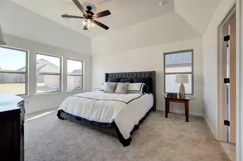 Bedroom - 7201 E Oakland St, Broken Arrow, OK 74014 photo 1 of 10