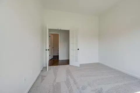 Bedroom - 7201 E Oakland St, Broken Arrow, OK 74014 photo 10 of 10