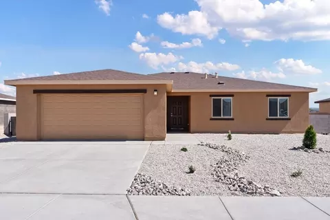 705 Desi Loop, Belen, NM 87002