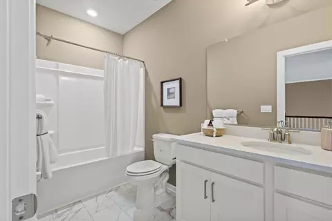 Bath - 2212 Edwin Dr, Chesapeake, VA 23322 photo 3 of 3