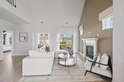 Living - 2212 Edwin Dr, Chesapeake, VA 23322 photo 1 of 3