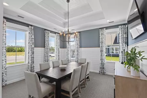 Dining - 2212 Edwin Dr, Chesapeake, VA 23322 photo 3 of 3