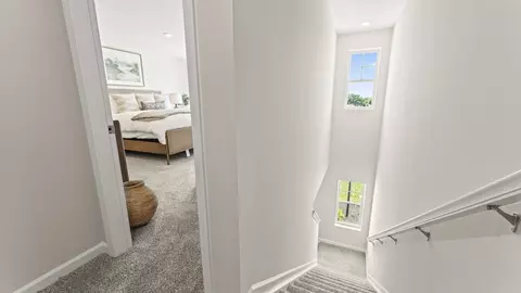 Entry Way - 94 Bancroft Cv, Jackson, TN 38305 photo 6 of 8