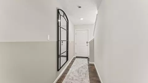 Entry Way - 94 Bancroft Cv, Jackson, TN 38305 photo 2 of 8