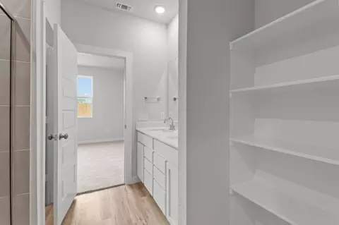 Entry Way - 5503 Franklin Hls, Von Ormy, TX 78073 photo 1 of 6