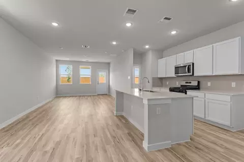 Other - 5503 Franklin Hls, Von Ormy, TX 78073 photo 1 of 11