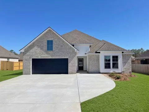 12110 Walker Rd, Ocean Springs, MS 39564