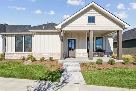 2830 W Shearwater, Wichita, KS 67204