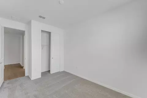 Bedroom - 7567 Sea Oak Ct, Parrish, FL 34219 photo 2 of 10