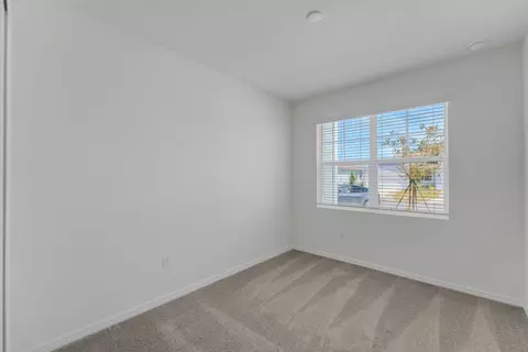 Bedroom - 7567 Sea Oak Ct, Parrish, FL 34219 photo 3 of 10