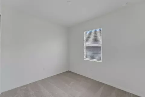 Bedroom - 7567 Sea Oak Ct, Parrish, FL 34219 photo 6 of 10