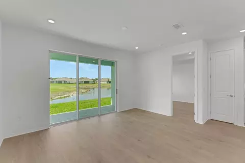 Living - 7567 Sea Oak Ct, Parrish, FL 34219 photo 3 of 7