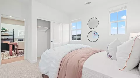 Bedroom - 10279 Shady Meadow Loop, Lakeside, CA 92040 photo 7 of 11