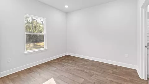 Bedroom - 11023 Elemis Dr, Daphne, AL 36526 photo 4 of 8