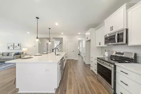 Kitchen - Edens Lane, Hampstead, NC 28443 photo 2 of 5