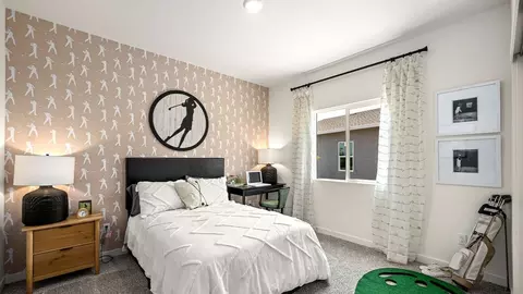 Bedroom - 2538 Tish Tang Way, Redding, CA 96002 photo 5 of 6