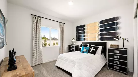 Bedroom - 2538 Tish Tang Way, Redding, CA 96002 photo 2 of 6