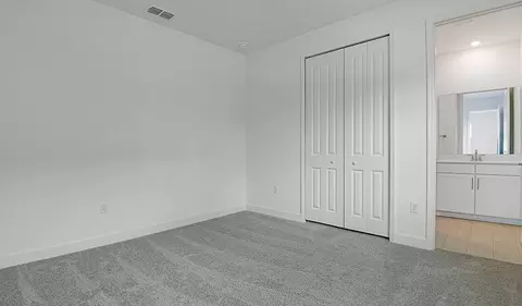 Bedroom - 1051 Cloud Ridge Ct, Mount Dora, FL 32757 photo 3 of 4