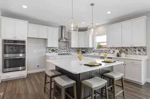Kitchen - 236 Randlin Dr, O'fallon, MO 63367 photo 3 of 7