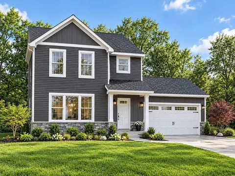Lockerbie Lane, Hartland, MI 48353