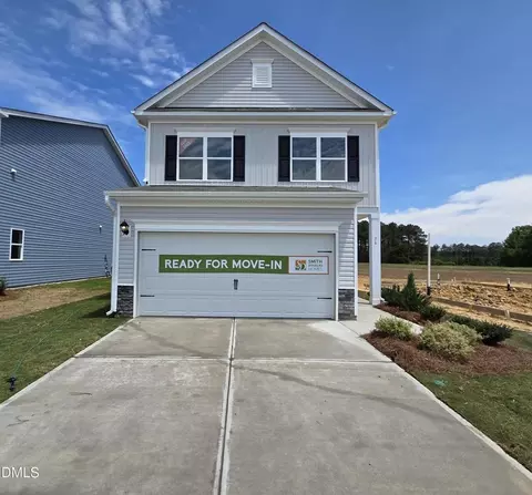 76 Oyster Tabby Dr, Lillington, NC 27546
