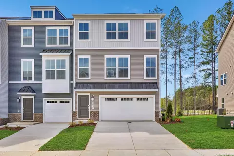 8724 Pioneer Hill Dr, Chesterfield, VA 23832