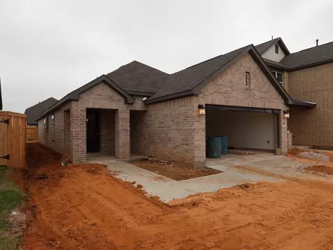 32519 Midsummer Dr, Fulshear, TX 77441