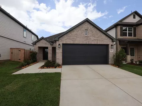 32519 Midsummer Dr, Fulshear, TX 77441