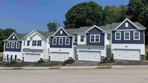 216 Paddock Ln, Harmony, PA 16037