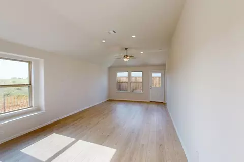 Living - 6517 Adderly Rd, Pilot Point, TX 76258 photo 2 of 3