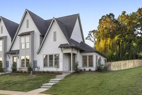 3136 Bottle Way, Auburn, AL 36830