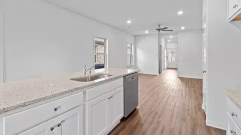 Entry Way - 217 Canvasback Trl, Brandon, MS 39047 photo 5 of 7