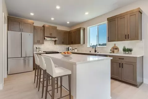 Kitchen - 1330 E Canto St, Newberg, OR 97132 photo 1 of 1