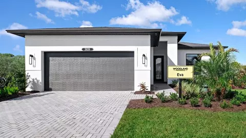 Exterior - 5035 Shade Forest Dr, Parrish, FL 34219 photo 10 of 15