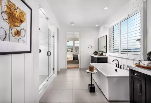 Bath - 535 Abeja Dr, Corona, CA 92881 photo 7 of 7