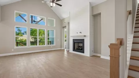 Living - 7253 Fairlawn Dr, Fairview, TN 37062 photo 1 of 4