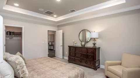 Bedroom - 14055 Spring Hill Dr, Spring Hill, FL 34609 photo 3 of 6