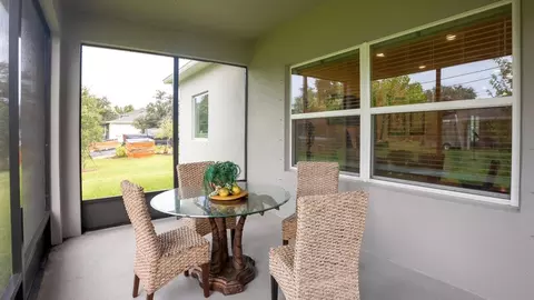 Exterior - 14055 Spring Hill Dr, Spring Hill, FL 34609 photo 6 of 13