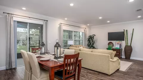 Dining - 14055 Spring Hill Dr, Spring Hill, FL 34609 photo 2 of 2