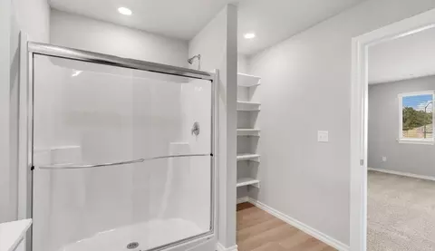 Entry Way - Closing Out, Springdale, AR 72764 photo 3 of 3