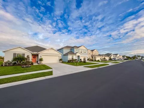 Exterior - 4328 Boxelder Ave, Parrish, FL 34219 photo 3 of 3