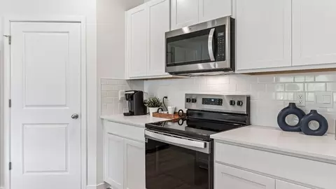 Kitchen - 264 Florida A1a, Ormond Beach, FL 32176 photo 1 of 6