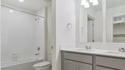 Bath - 28227 E 4th Pl, Watkins, CO 80137 photo 1 of 2