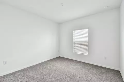 Bedroom - 12979 Castle Oaks Dr, Hudson, FL 34669 photo 3 of 8