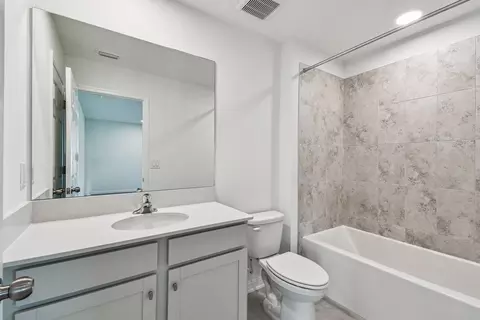 Bath - 12979 Castle Oaks Dr, Hudson, FL 34669 photo 1 of 2