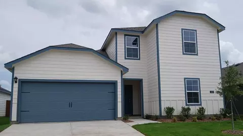 323 Whispering Pine Dr, Royse City, TX 75189