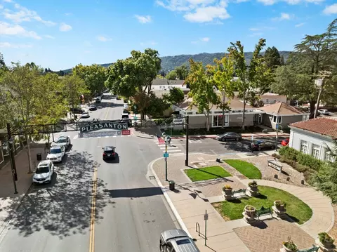 View/Area - 4301 Elderbrook Ln, Pleasanton, CA 94566 photo 17 of 44