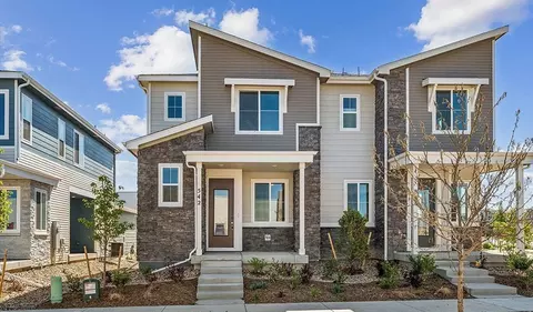 542 S Pagosa St, Aurora, CO 80017