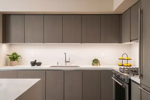 Kitchen - 380 Cordova St #101, Pasadena, CA 91101 photo 1 of 3