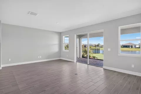 Living - 12324 49th St E, Parrish, FL 34219 photo 2 of 4